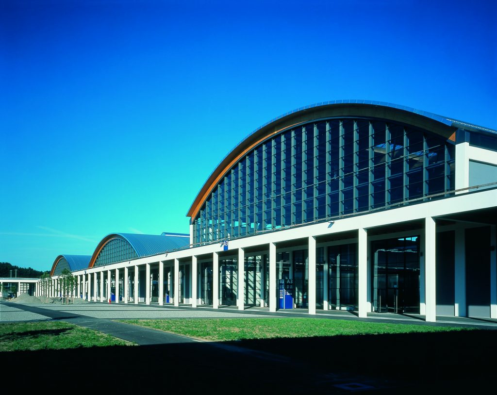 Mehrzweckhalle und Halle 3-8 Neue Messe Friedrichshafen