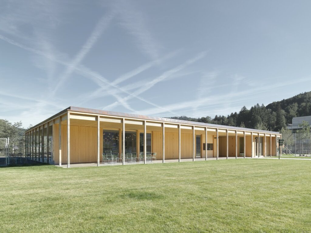 Sporthalle Wattwil @ Adolf Bereuter für cukrowicz nachbaur architekten