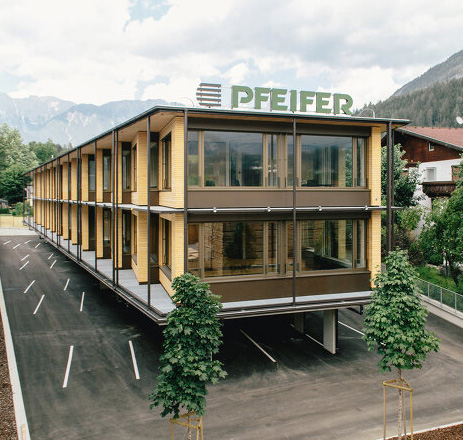 Firmenzentrale Pfeifer Imst © Reitter Architekten